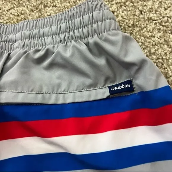 Chubbies classic lined 5.5” swim shorts - Picture 3 of 10